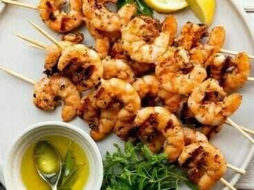 Шашлычки из королевских креветок