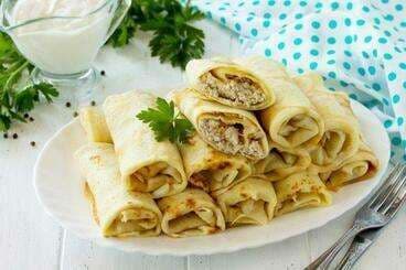 Блины с начинкой из куриного фарша