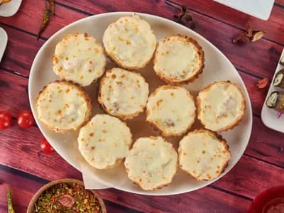 Мини куриный жульен в тарталетках