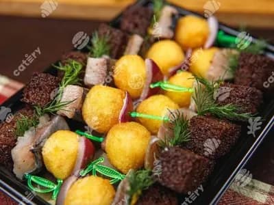 Канапе с сельдью