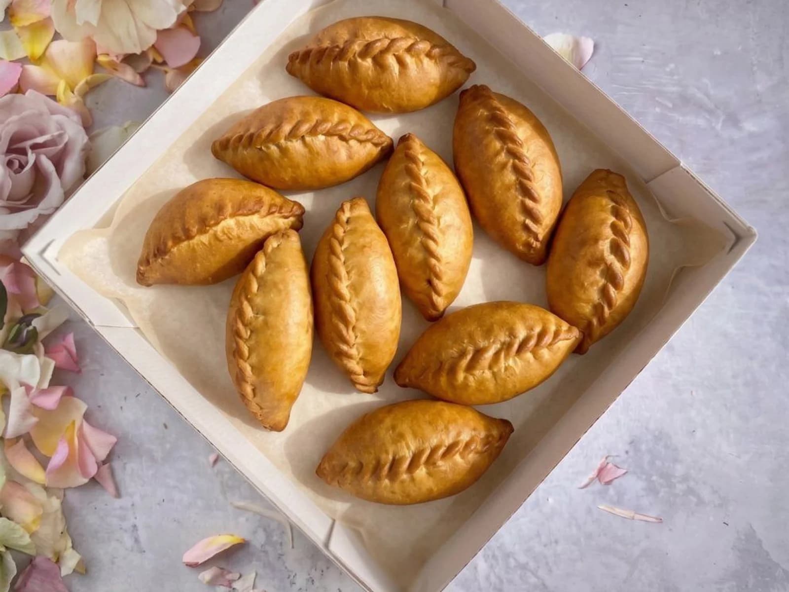 Пирожки с мясом, 10 шт.