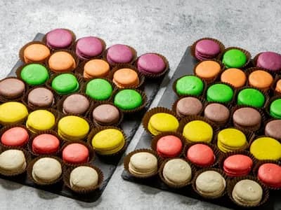 Ассорти из французских макарон (60 шт.)