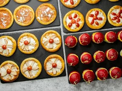 Комбо № 5 Горячие закуски для компании детей/подростков на 15 персон