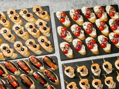Комбо №41 60 брускетт без мяса для замечательных людей
