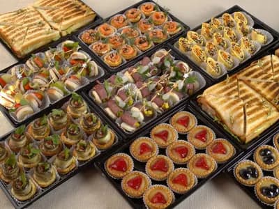 Фуршет N1 для 10-15 человек - 107 шт.