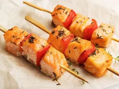 шашлычок из лосося 10шт