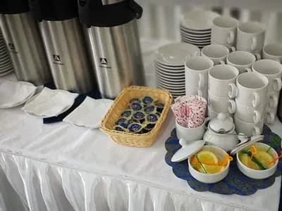 Свежесваренный кофе в термосе, 3 литра