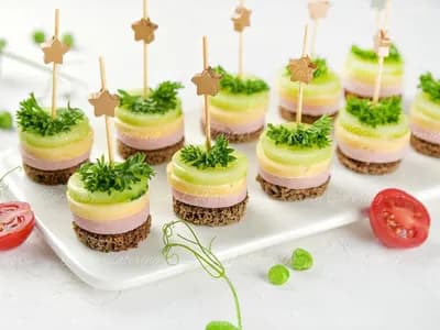Канапе с ветчиной и сыром